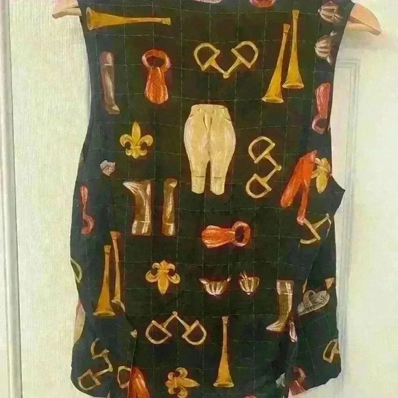 British Khaki by Robert Lighton Aquestrian Vest Horsebit design Size M - Picture 5 of 8